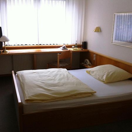 Hotel Pfaelzer Hof, Zum Schokoladengiesser Rodalben Room photo